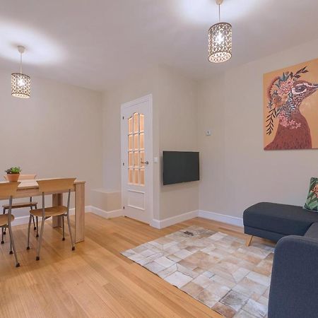 Appartamento Vivienda Turistica Reformada En Zona Residencial Con Garaje Y Wifi Bilbao Esterno foto