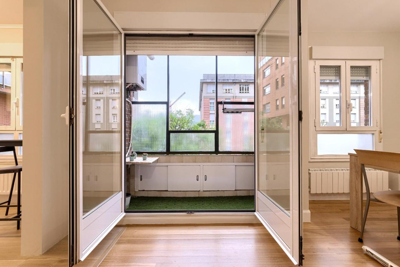 Appartamento Vivienda Turistica Reformada En Zona Residencial Con Garaje Y Wifi Bilbao Esterno foto