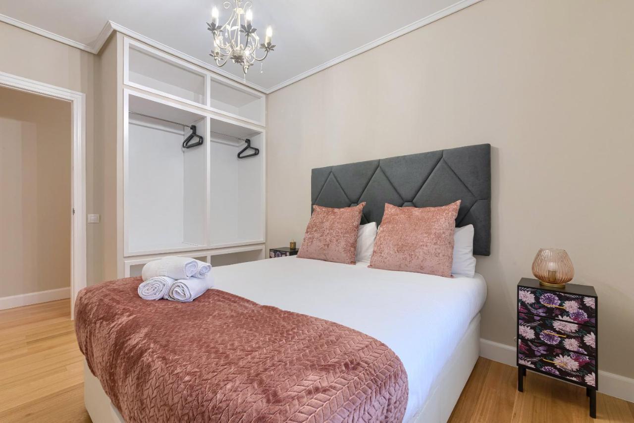 Appartamento Vivienda Turistica Reformada En Zona Residencial Con Garaje Y Wifi Bilbao Esterno foto